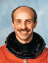 Astronaut Manni Mmond